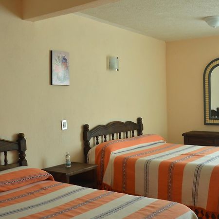 Hotel Restaurante Los Arcos Tlalpujahua de Rayón Exteriér fotografie